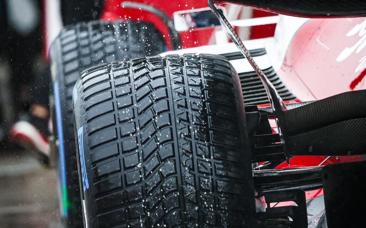 Pneumatiky Pirelli do dažďa, monzúnky