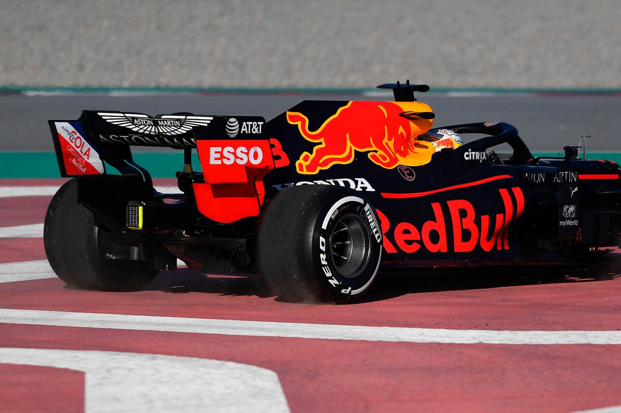 Red Bull zozadu – Max Verstappen