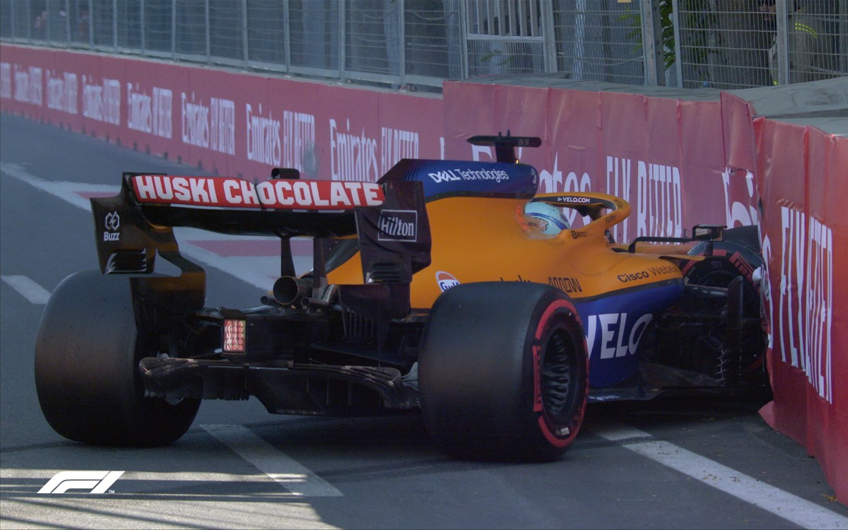 Daniel Ricciardo v bariére