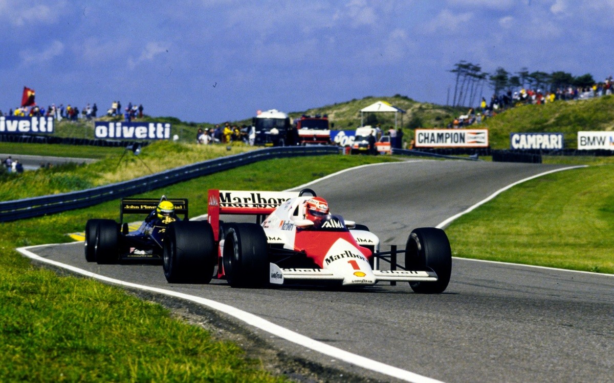 Niki Lauda, McLaren MP4/2B, Ayrton Senna, Lotus 97T, VC Holandska 1985