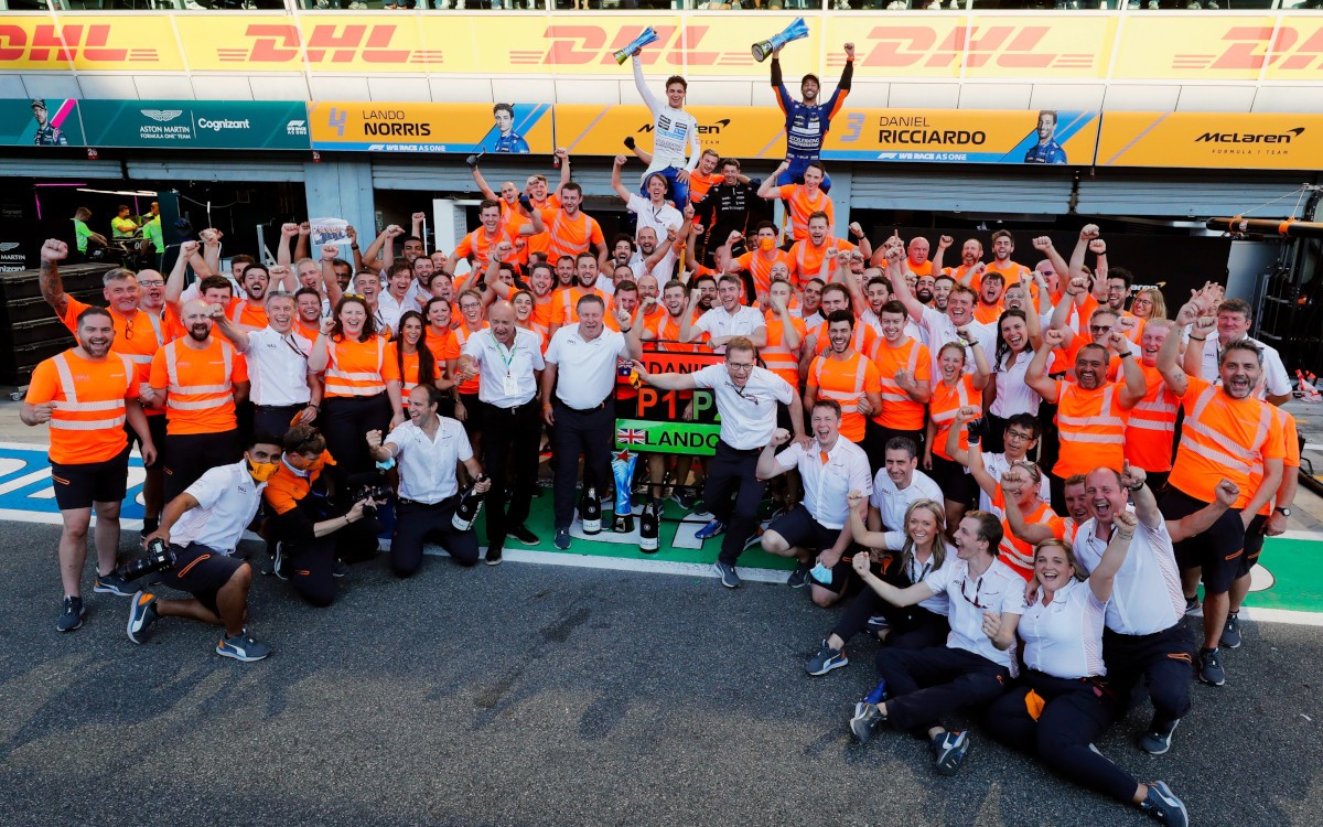 McLaren po víťazstve Daniela Ricciarda