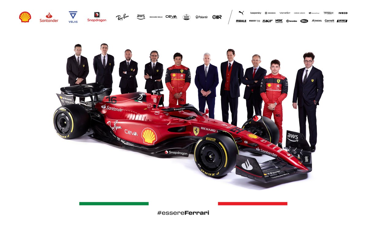 Ferrari F1-75, Binotto, Elkann, Sainz, Leclerc, Elkann, Mekies, Gualtieri, Racca, Vigna