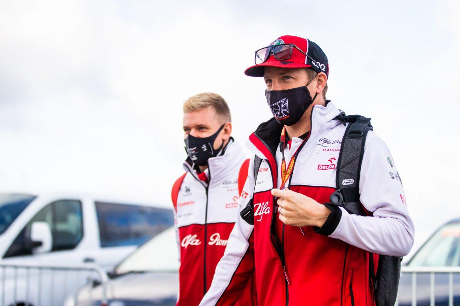 Kimi Räikkönen a Mick Schumacher