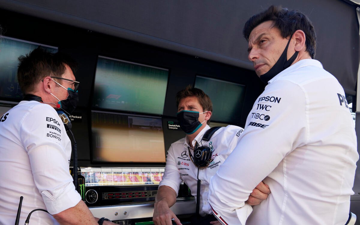 Toto Wolff, James Vowles a Andrew Shovlin