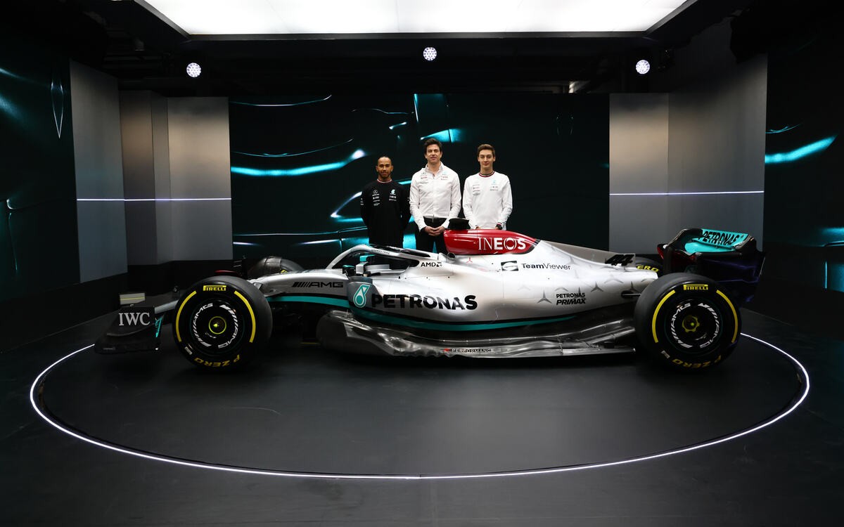 Mercedes W13, Lewis Hamilton, Toto Wolff, George Russell