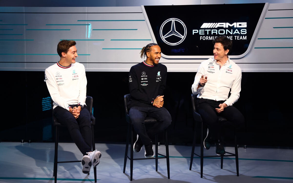 Mercedes W13,Lewis Hamilton, George Russell, Toto Wolff