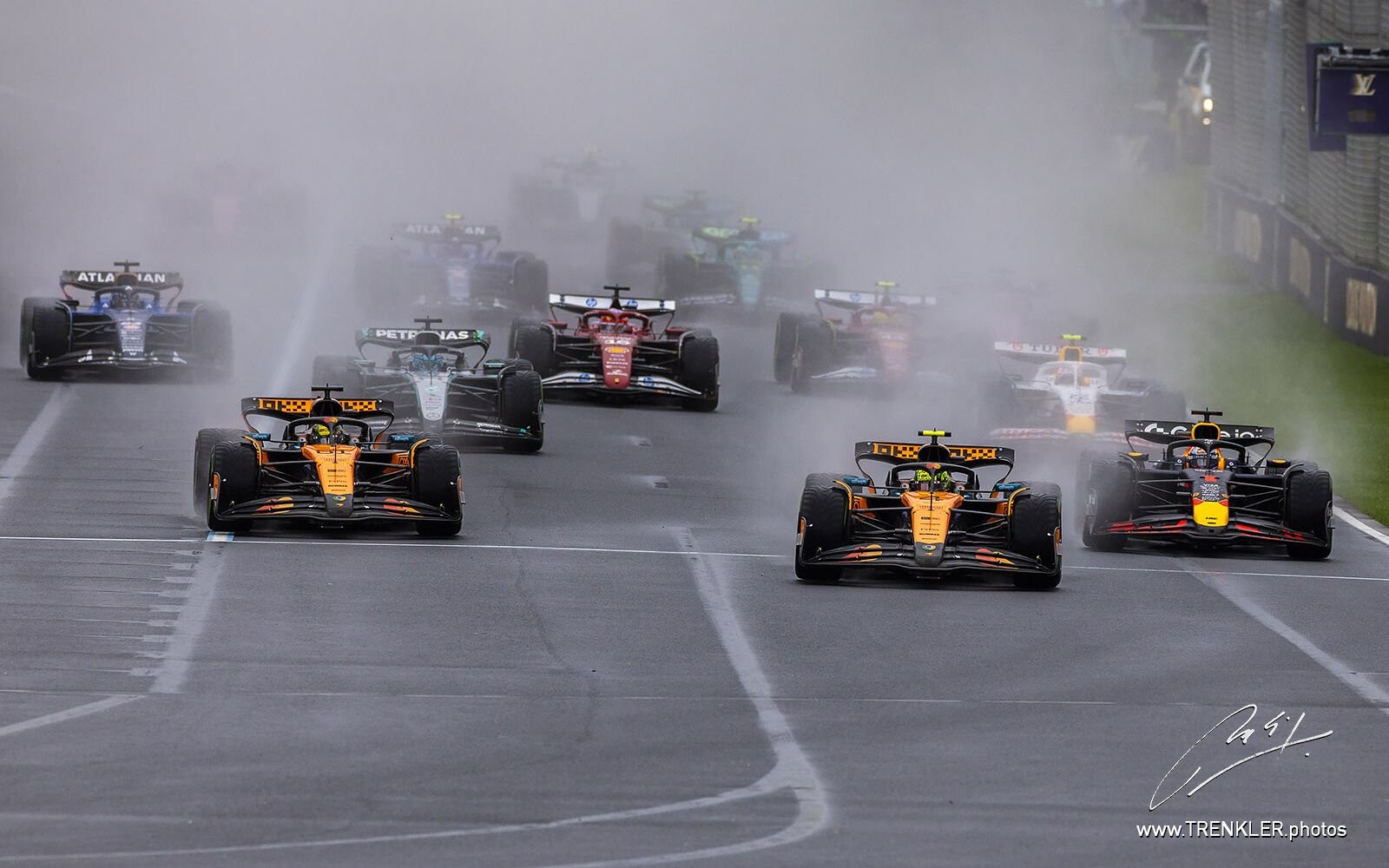 Norris, Piastri, Verstappen po štarte VC Austrálie 2025