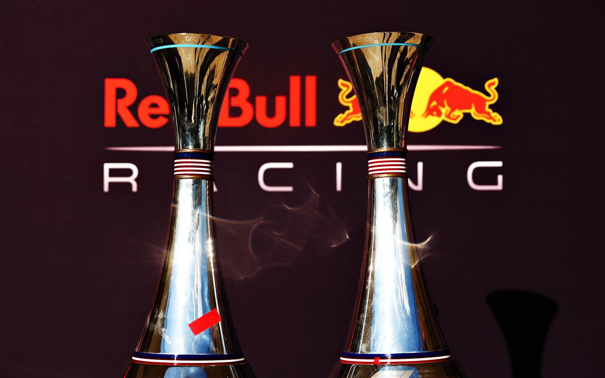 Max Verstappen, trofeje Red Bullu
