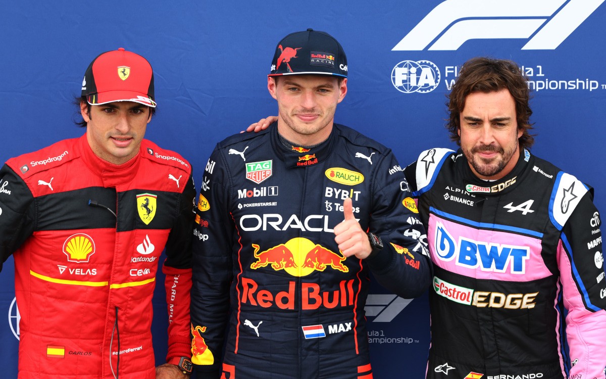 Max Verstappen, Fernando Alonso a Carlos Sainz