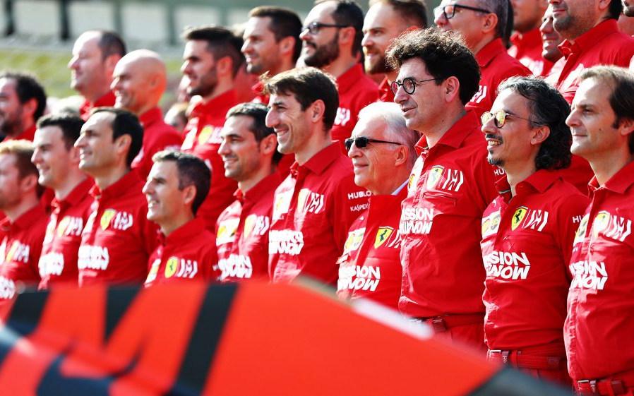Mattia Binotto a tím Ferrari