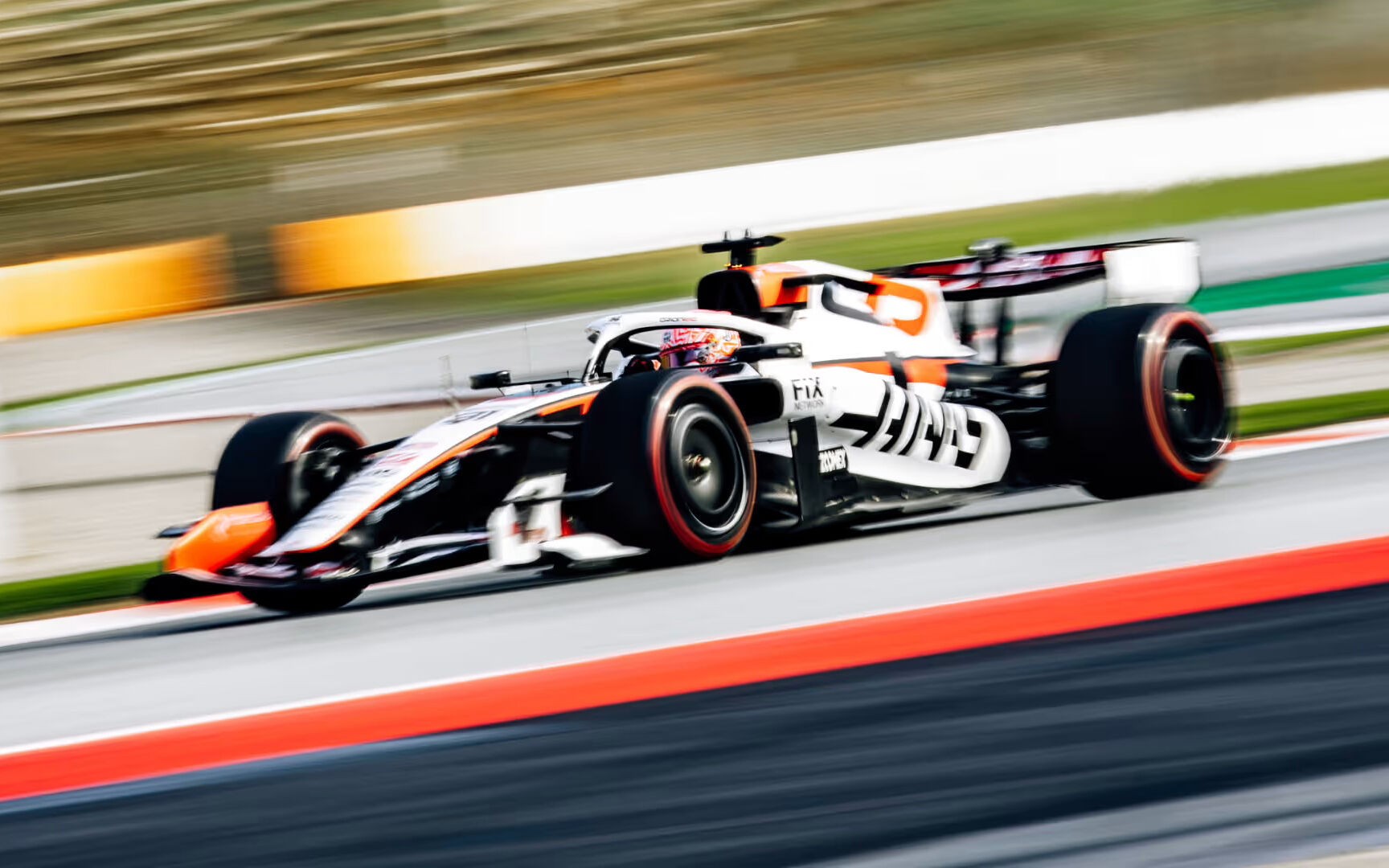 Esteban Ocon – Haas VF-26