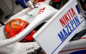 fotka k článku Oficiálne: Haas končí s Uralkali aj Mazepinom