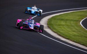 fotka k článku Alex Rossi nechápe postoj Verstappena k Indy 500: U nás sa žiadne auto nerozpolilo