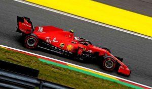 fotka k článku Leclerc je „trochu prekvapený“ výsledkom Ferrari, dážď by problémy vraj len zhoršil
