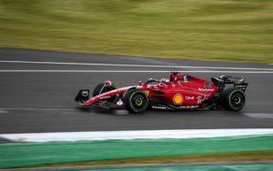 fotka k článku Auto výkonnosť má, znie po piatku z Ferrari