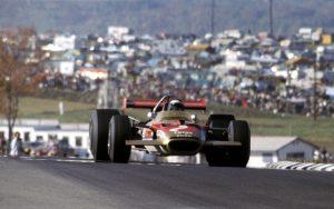 fotka k článku Jochen Rindt: Obeť pokroku alebo geniálneho šialenca?