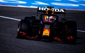 fotka k článku Verstappen ovládol aj druhý tréning, dobrú rýchlosť potvrdzuje McLaren