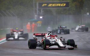 fotka k článku Alfa Romeo žiada preskúmať Räikkönenov trest z Imoly