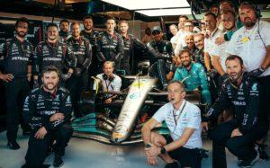 fotka k článku Wolff vyzdvihuje Hamiltona: Tím vedie ako kedysi Schumacher