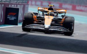 fotka k článku McLaren vysvetlil svoju čudnú stratégiu, Norris viditeľne frustrovaný