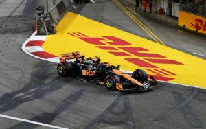 fotka k článku Vylepšenia fungujú, znie z McLarenu