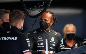 fotka k článku Lewis Hamilton v Turecku nasadil štvrtý motor a dostane trest!