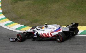 fotka k článku Schumachera štve kolízia s Räikkönenom: Mali sme tempo na prekonanie Williamsu