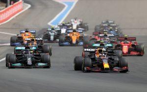 fotka k článku Stefano Domenicali: Formula 1 ponúkne všetkých 23 pretekov sezóny 2021