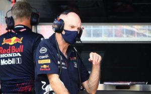 fotka k článku Damon Hill uvažuje, ako veľmi sa podpísal Neweyho návrat na forme Red Bullu