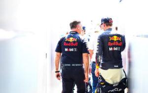 fotka k článku Horner a Verstappen sa nezhodli v otázke závažnosti dopadu trestu na Red Bull