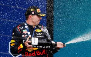 fotka k článku Brundle: Verstappenovu dominanciu by sme mali akceptovať, nie ju kritizovať