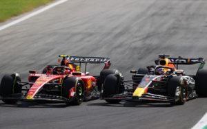 fotka k článku Sainz v súboji s Verstappenom krátko veril v konečné víťazstvo