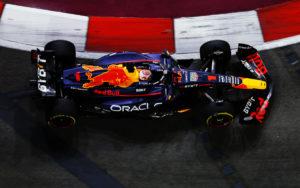 fotka k článku Prvá škvrna na sezóne Red Bullu? Verstappen s Pérezom v piatok tápali