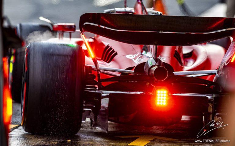 fotka k článku VC Španielska objektívom Martina Trenklera: Verstappenove oslavy s Mercedesmi aj nové Ferrari