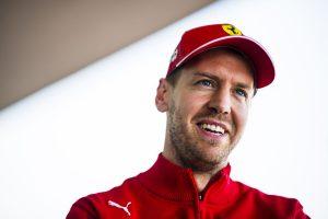 fotka k článku Vettel: Budem jazdiť za seba, ale ak bude treba pomôcť&#8230;